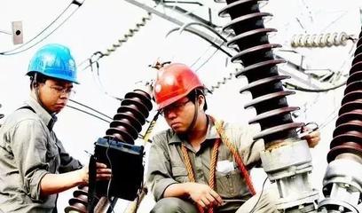 水電工的出路在哪里？這9條路，都是電工前輩們闖出來的光明大道